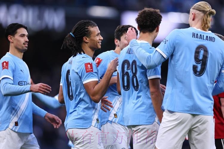 英格兰足总杯第3轮:塞梅尼奥首秀传射 曼城10-1埃克塞特城 英格兰足总杯第3轮:塞梅尼奥首秀传射 曼城10-1埃克塞特城